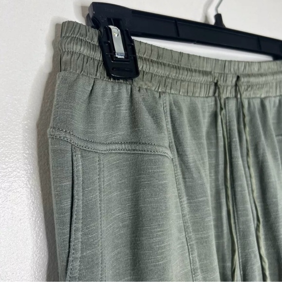 Daily Practice Anthropologie Women's Moss Green Ruched Slouchy Pants Size XS - Picture 3 of 10